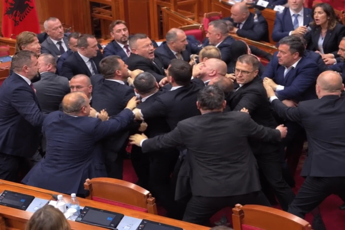 Confrontations in the Albanian parliament during the debate on the protests