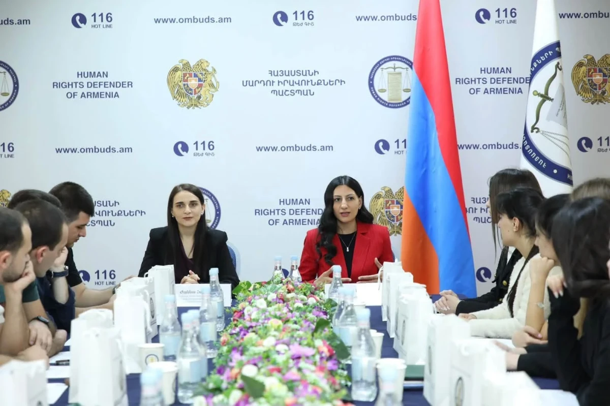 Մեկնարկել է ՄԻՊ նախաձեռնությամբ կազմակերպված Մարդու իրավունքների աշնանային դպրոցը