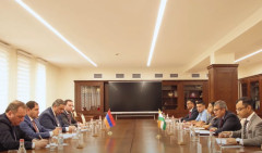 Suren Papikyan və Hindistan müdafiə naziri hərbi-texniki əməkdaşlıqla bağlı məsələləri müzakirə etdilər