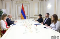 ԱԺ նախագահը և դեսպանը քննարկել են Հայաստանի և Նիդերլանդների միջև հարաբերությունների զարգացման հարցեր
