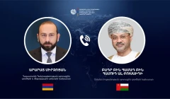 Ararat Mirzoyan və Oman XİN naziri regional inkişafları müzakirə ediblər
