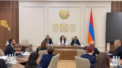 Օրենքով սահմանված ժամկետի խախտում, որպես կանոն, չենք ունենում, եթե եղել են, հատուկենտ են. Նելլի Դավթյանը՝ ԼՂ բնակիչների՝ ՀՀ քաղաքացիություն ստանալու մասին