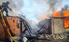Russia and Ukraine continue mutual strikes