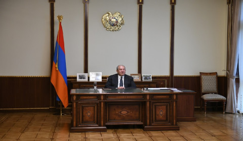 The RA President continues to meet with specialists In the context of epidemic