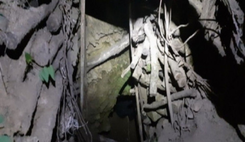 Rescuers pulled three bodies out of a non-exploited gold mine