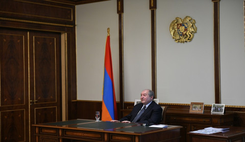 The President discussed ways to combat coronavirus with health professionals
