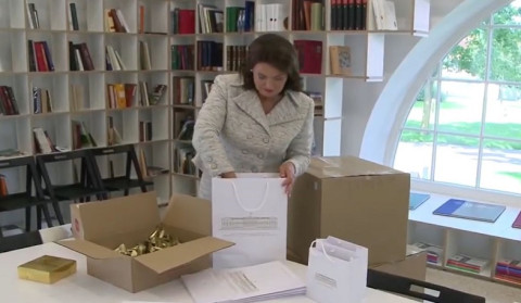 The first lady of Lithuania sent gifts to Armenian children infected with coronavirus