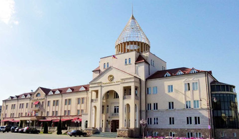 Հայաստանի ու Արցախի պետական սահմանների հանդեպ ցանկացած ոտնձգություն կստանա համարժեք պատասխան. ԱՀ ԱԺ խմբակցությունների հայտարարությունը