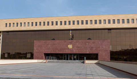ՊՆ-ն կոչ է անում բանակին առնչվող թեմաները չքննարկել հեռախոսով կամ համացանցում