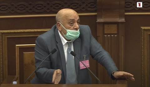 «Իմ քայլի» պատգամավորը ՍԴ դատավորի թեկնածուին հիշեցրել է նախկինում արած հայտարարությունը