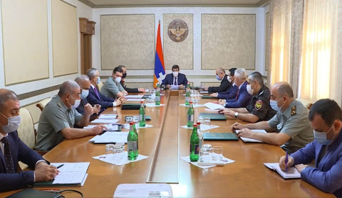 Արայիկ Հարությունյանի գլխավորությամբ տեղի է ունեցել Անվտանգության խորհրդի անդրանիկ նիստը՝ նոր կազմով