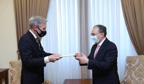 The Foreign Minister received the Ambassador of Sweden
