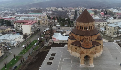 Happy holiday, our Stepanakert. Arayik Harutyunyan