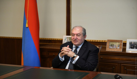 Նախագահը հիասթափված է ՆԱՏՕ-ից, ԱՄՆ-ից և Իսրայելից. հարցազրույց The Critic-ին