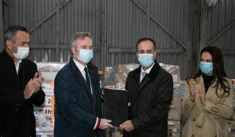 Humanitarian aid from France