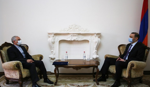 ՀՀ ԱԽ քարտուղարն ընդունել է Իրանի Իսլամական Հանրապետության դեսպանին