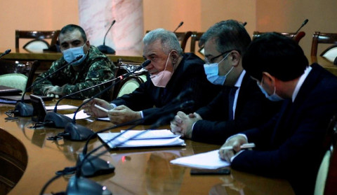 The Minister of Defense met with the relatives of the captured servicemen