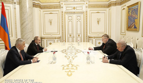 Pashinyan discussed with the RF Deputy PM the agenda of the Armenian-Russian cooperation and the situation in Artsakh