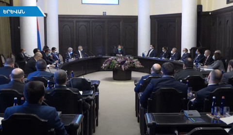 Եվրոբոնդերի թողարկում և Ռուսաստանի հետ օդային սահմանի բացում. քննարկում գործադիրում