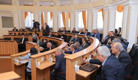 Արցախի ԱԺ-ն հաստատել է 2021-ի բյուջեն և ընտրել գլխավոր դատախազին