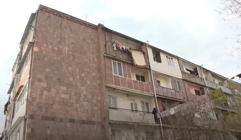 The task is to increase the seismic resistance of buildings