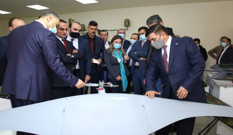 ER hərbi-sənaye kompleksinin şirkətləri İraq Müdafiə Nazirliyinin nümayəndə heyətinə erməni silahlarının imkanlarını təqdim etdilər