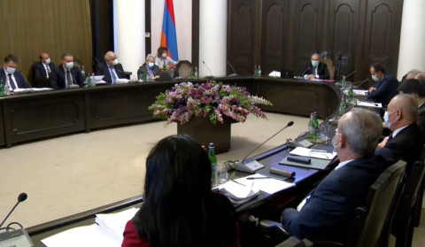 Կառավարությունն առաջարկում է հունվարի 2-ը, 3-ը, 4-ը, 5-ը և 7-ը աշխատանքային օրեր սահմանել