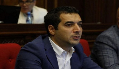 Հրաչյա Հակոբյանը հակադարձել է Տարոն Սիմոնյանին