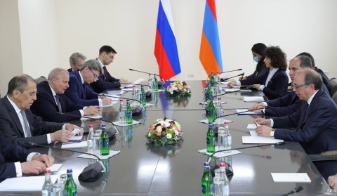 Важно формирование условий для возобновления мирного процесса под эгидой сопредседателей Минской группы ОБСЕ: Ара Айвазян