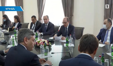 Կարգավորման հիմքում պետք է լինի Արցախի կարգավիճակի որոշումը. Այվազյան-Լավրով հանդիպում Երևանում