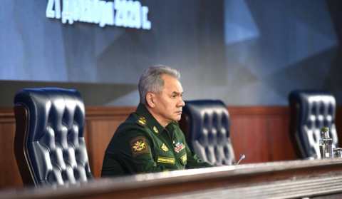 Шойгу провел переговоры с министром обороны Армении по ситуации в зоне карабахского конфликта
