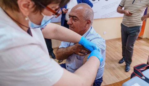 ՔՏՀԱ տեսչական մարմնի աշխատակիցները պատվաստվել են կորոնավիրուսի դեմ