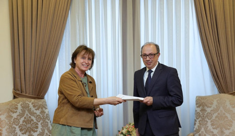 Ara Aivazian briefs newly appointed head of CoE Office in Armenia on post-war situation in Artsakh