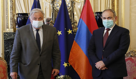 Նիկոլ Փաշինյանը հանդիպել է Ֆրանսիայի Սենատի նախագահ Ժերար Լարշեին