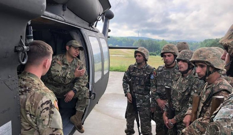 Erməni sülhməramlıları "Kosovo qüvvələri" hərbi təliminin hazırlıq mərhələsində iştirak ediblər
