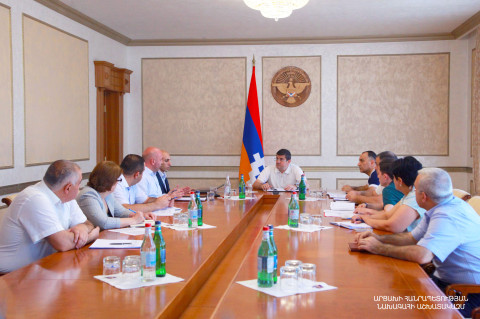 Արցախի նախագահը բնակարանաշինական ծրագրերի իրականացման վերաբերյալ խորհրդակցություն է անցկացրել