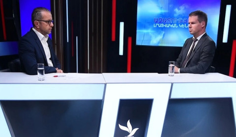 We are ready to examine all the applications addressed by Armenian side: Lacôte on Armenia-France defense cooperation