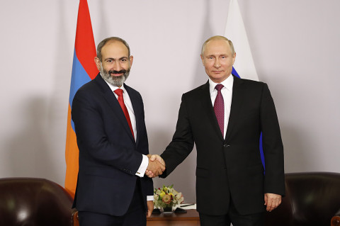 Վլադիմիր Պուտինը շնորհավորել է Նիկոլ Փաշինյանին՝ վարչապետի պաշտոնում նշանակման կապակցությամբ
