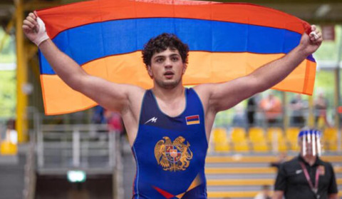 Lyova Gevorgyan is a silver medalist in Youth Wrestling of World Cup