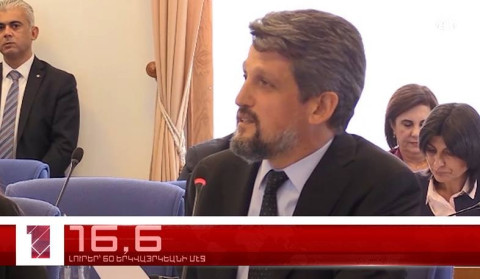 Օգոստոս 20-ը 60 երկվայրկեանի մէջ. արևմտահայերէն լուրեր