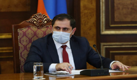 Սուրեն Պապիկյանը խորհրդակցություն է անցկացրել ՀՀ մարզերին և Երևանին առնչվող հարցերի վերաբերյալ
