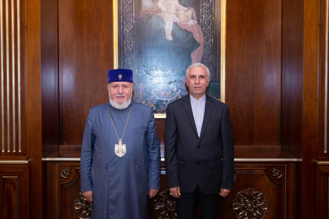 It is very important for Iran to have strong, economically developed neighbor country in face of Armenia: Ambassador of Iran to Armenia