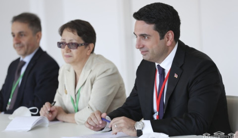 Alen Simonyan DQ məsələsində Lüksemburqun balanslaşdırılmış, qərəzsiz mövqeyini yüksək qiymətləndirir