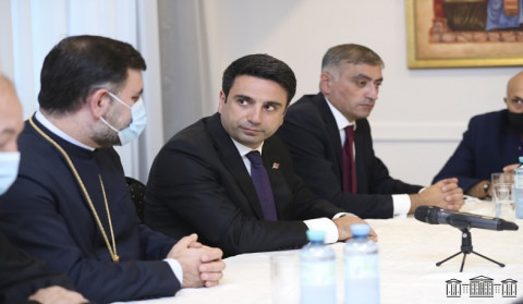 Ալեն Սիմոնյանը Վիեննայում հանդիպել է հայ համայնքի ներկայացուցիչների հետ