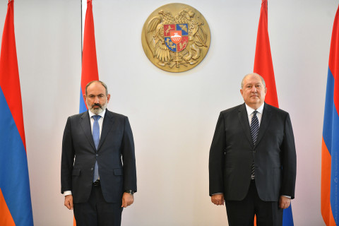 Swearing-in ceremony of members of Armenia’s Government took place at presidential residence