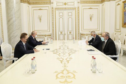 Nikol Pashinyan, Alexey Miller discuss issues of Armenian-Russian energy cooperation