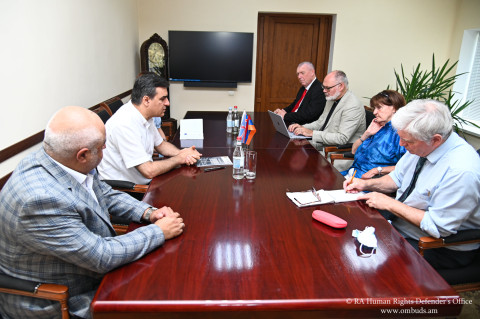 Armenia’s Ombudsman presented to Baroness Cox facts of violation of rights of border residents of Armenia by Azerbaijani Armed Forces