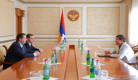 Արցախի նախագահը Հովհաննես Հովհաննիսյանի հետ հանդիպմանը ողջունել է «100 տուն Արցախում» նախագծին մասնակցելու ԵՊՀ նախաձեռնությունը