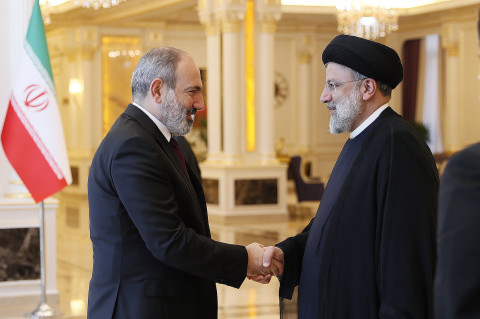 President of Iran sends congratulatory message to Prime Minister of Armenia on Independence Day