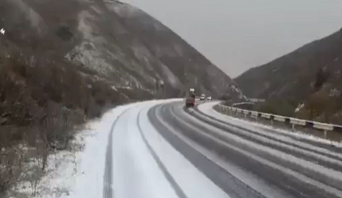 Դիլիջանի ոլորաններում ձյուն է տեղում